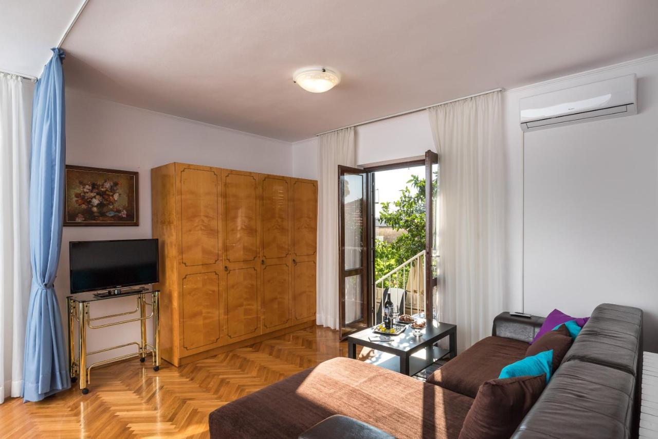 Vukic Apartment